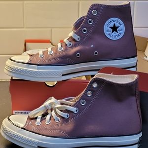 Converse High Tops size 10